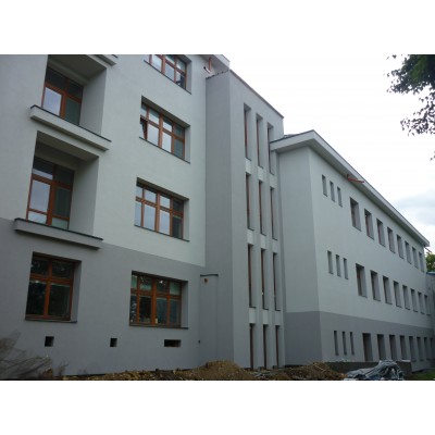 Rekonstrukce fasády ÚVN Střešovice